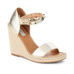 Steven by Steve Madden weadge sandals